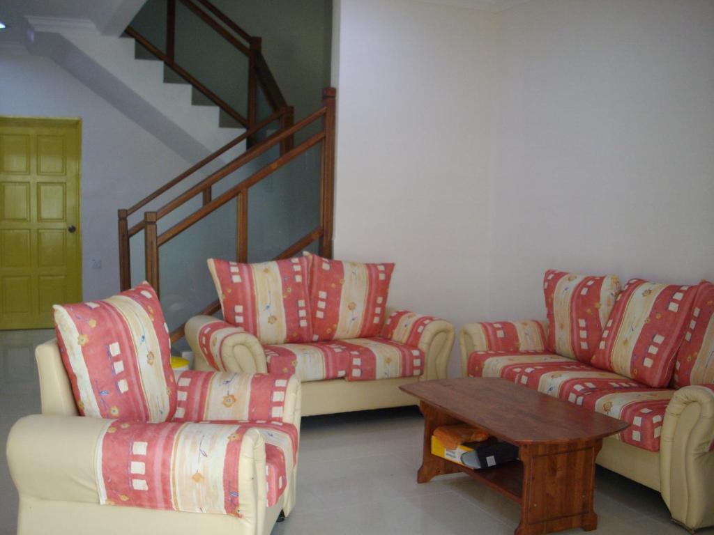 Greenleaf Angsana Homestay 제란투트 외부 사진
